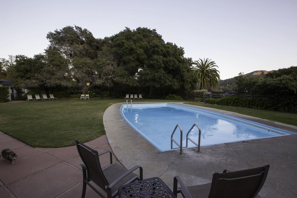 The Blue Sky Lodge Carmel Valley Exteriör bild