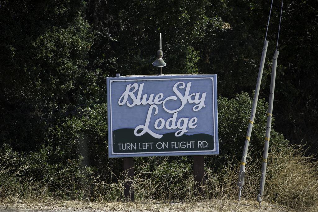 The Blue Sky Lodge Carmel Valley Exteriör bild